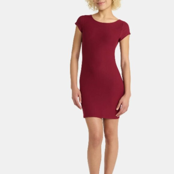 BRAND NEW WITH TAGS No Boundaries Short Sleeve Scoop Neck Dress. Size small - Picture 1 of 2